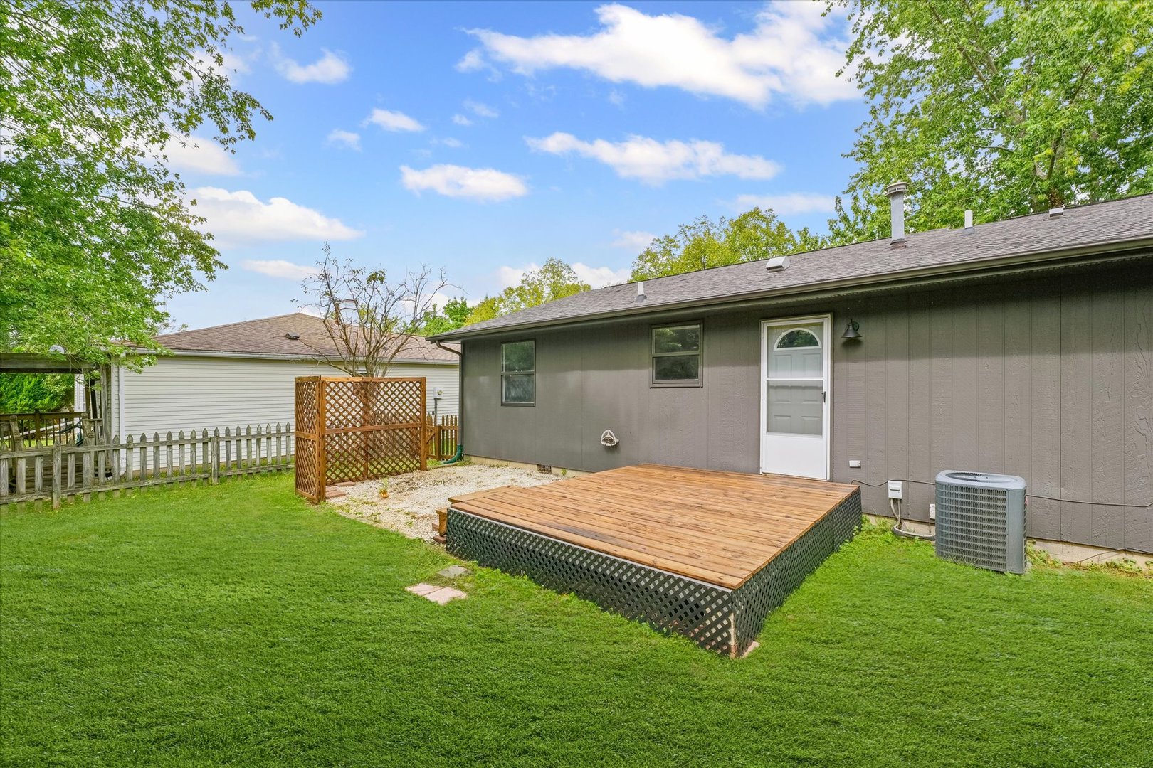 1905 Summit Drive Urbana, IL 61802 - Photo 30 of 31