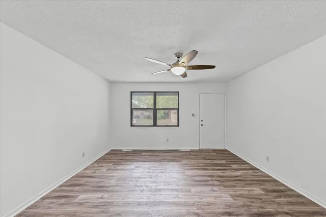 $175,000 | 1905 Summit Drive, Urbana, IL 61802