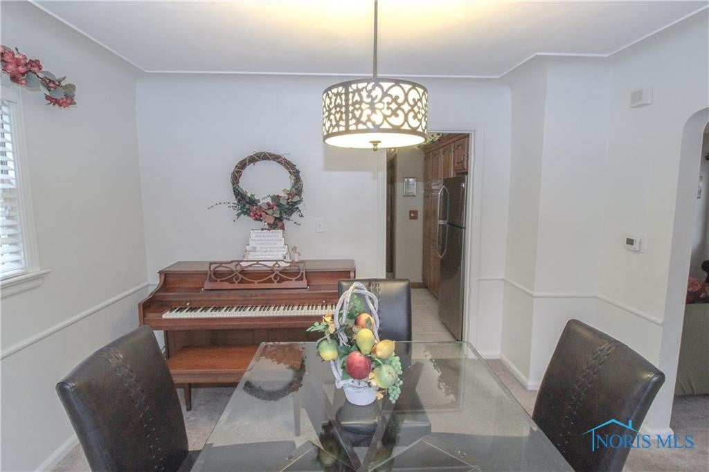 3634 Grantley Road Toledo, OH 43613 - Photo 3 of 28 Gallery Image 3