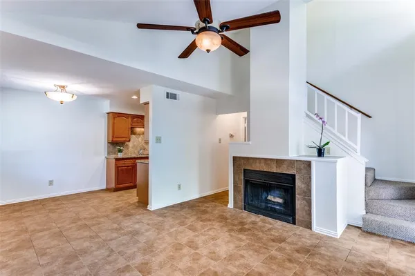 $1,875 | 5765 Cedar Creek Drive, Benbrook, TX 76109