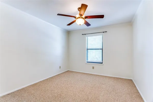 $1,875 | 5765 Cedar Creek Drive, Benbrook, TX 76109