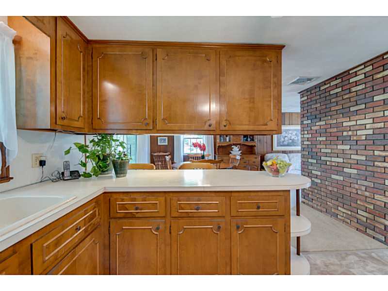 4 Westgate Road Cumberland, RI 02864 - Photo 15 of 25 Kitchen.