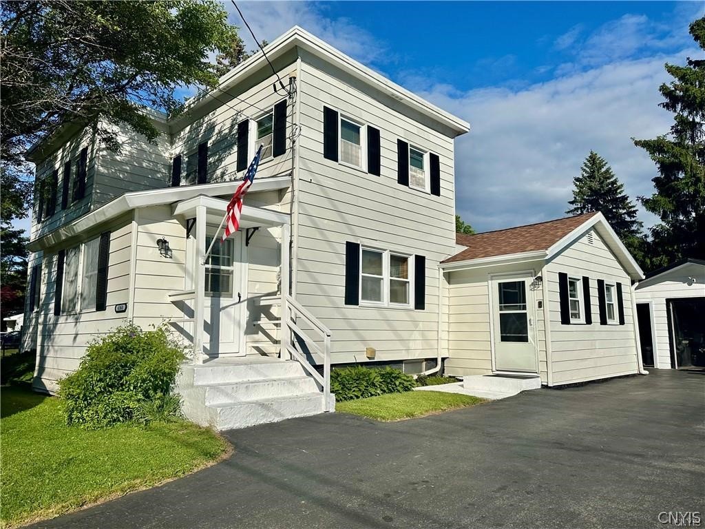 6368 Lakeshore Road Cicero, NY 13039 - Photo 1 of 14