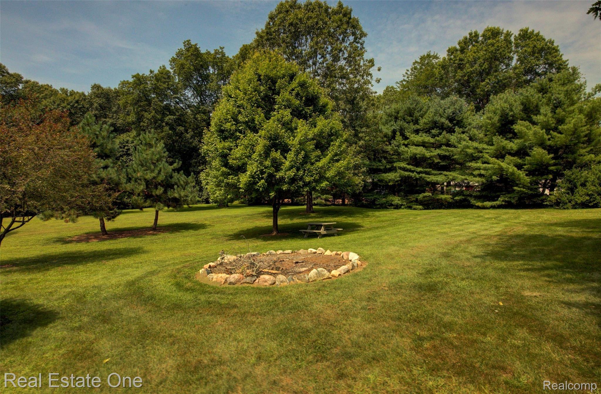 7112 Richardson Road Howell, MI 48843 - Photo 60 of 97 930A5032_3_4.jpg