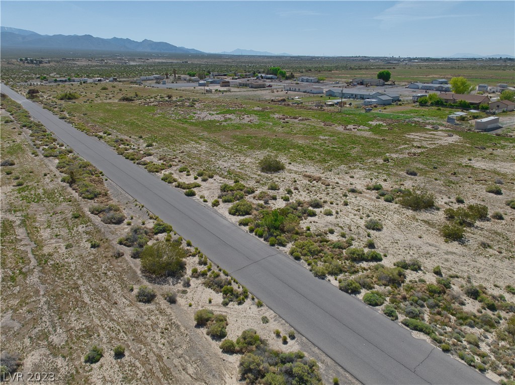 411 West Pechstein Road Pahrump, NV 89060 - Photo 5 of 12 Gallery Image 5