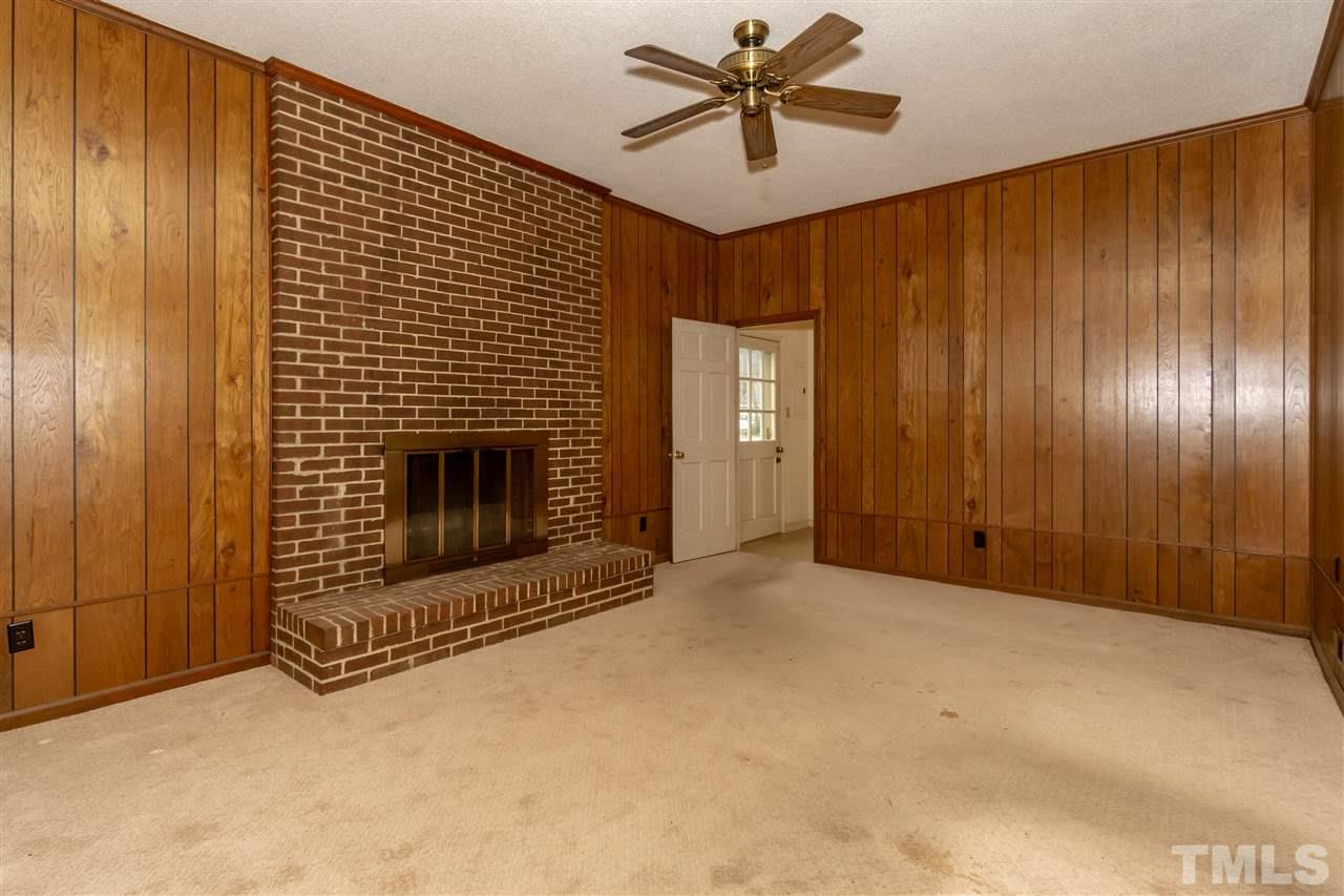 4905 Greenbrier Road Raleigh, NC 27603 - Photo 14 of 23