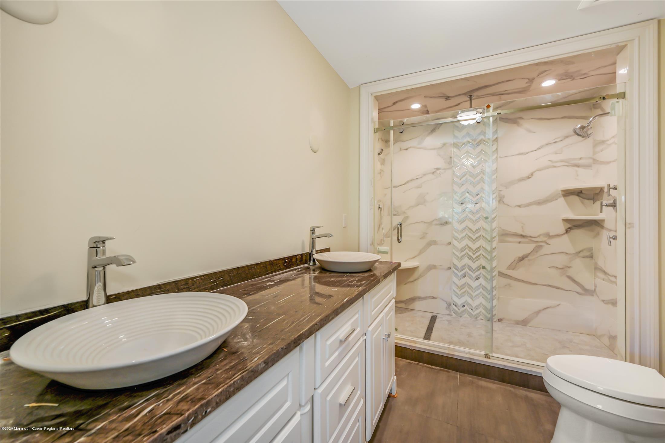 44 Bucks Mill Road Colts Neck, NJ 07722 - Photo 11 of 27 Master Bathroom