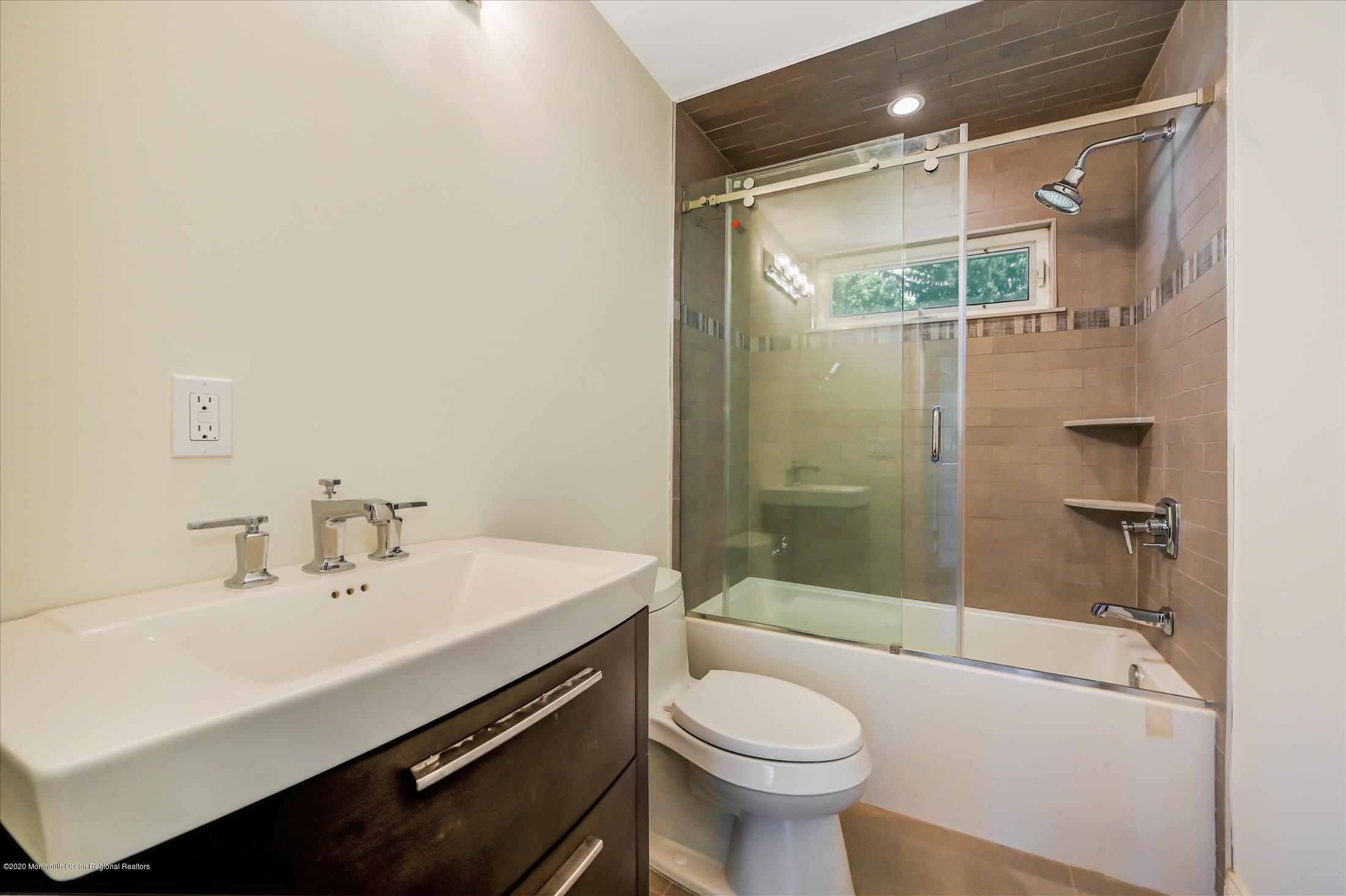 44 Bucks Mill Road Colts Neck, NJ 07722 - Photo 14 of 27 Bathroom