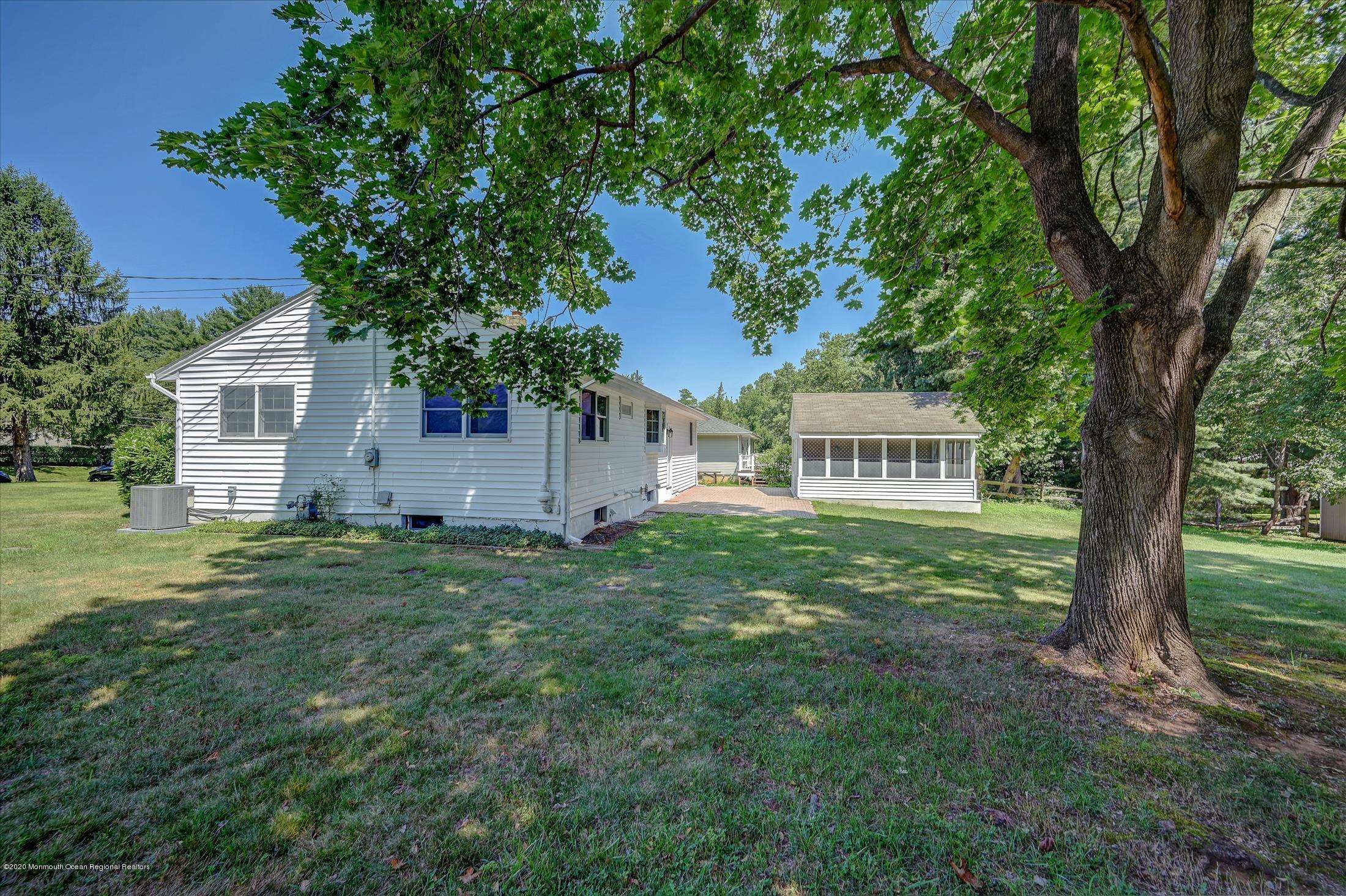 44 Bucks Mill Road Colts Neck, NJ 07722 - Photo 24 of 27 Side View