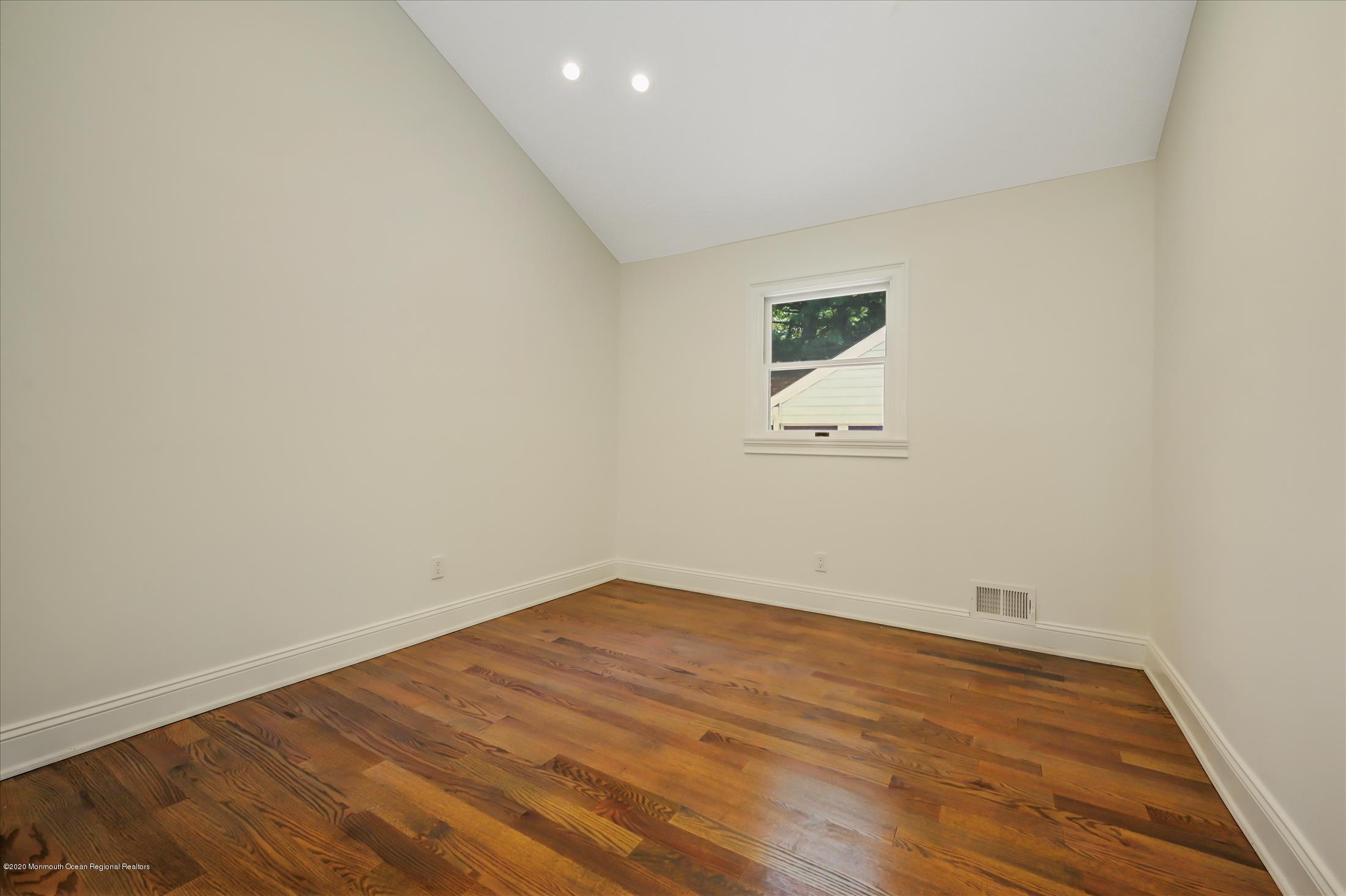 44 Bucks Mill Road Colts Neck, NJ 07722 - Photo 10 of 27 Walk in Closet