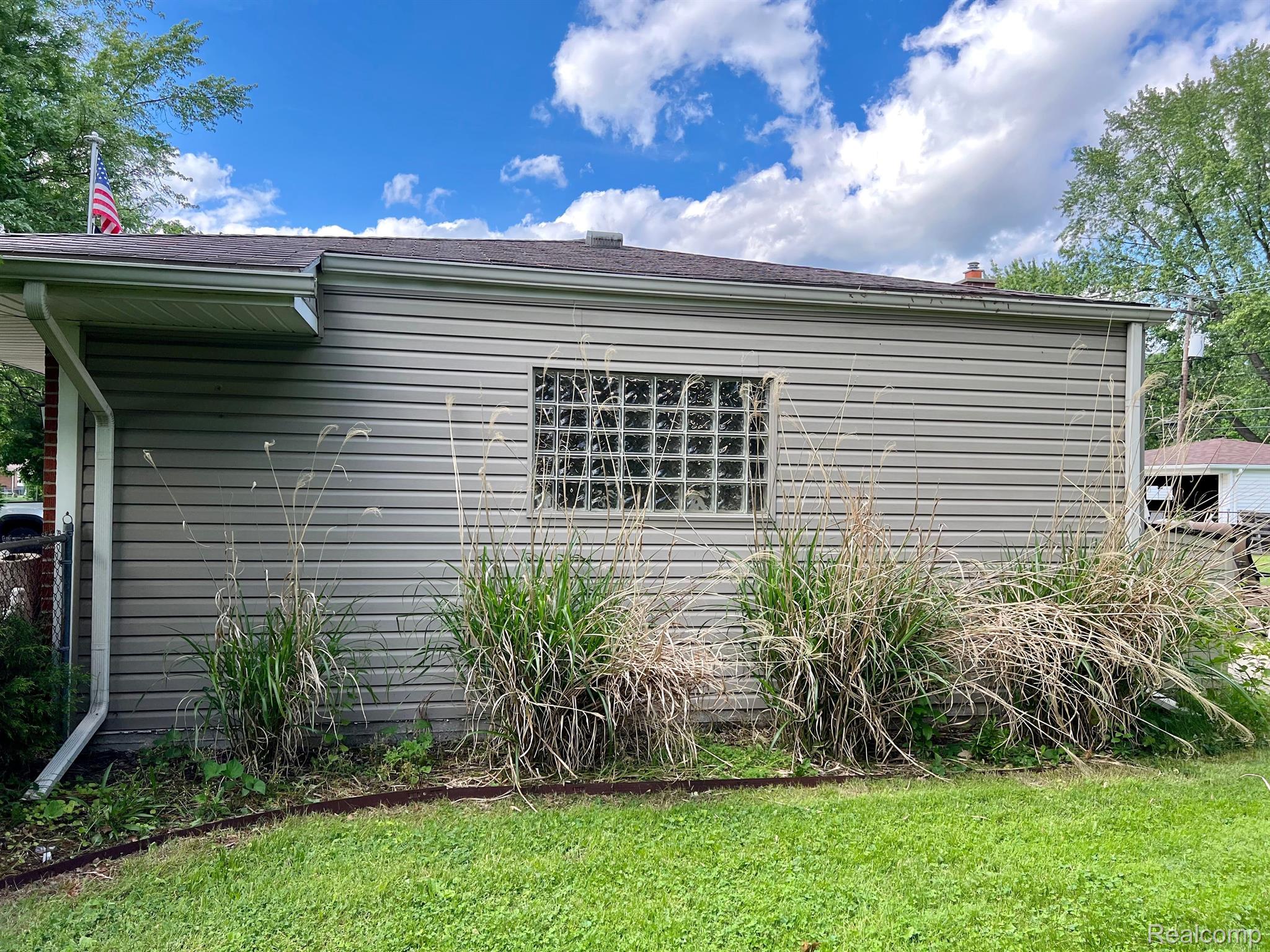 9094 Henry Ruff Road Livonia, MI 48150 - Photo 46 of 47 Gallery Image 46