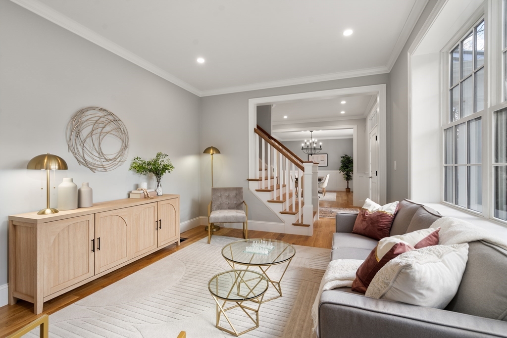 67 Overbrook Drive Wellesley, MA 02482 - Photo 8 of 17