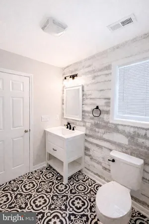 $2,850 | 45 Coreopsis Street, Browns Mills, NJ 08015