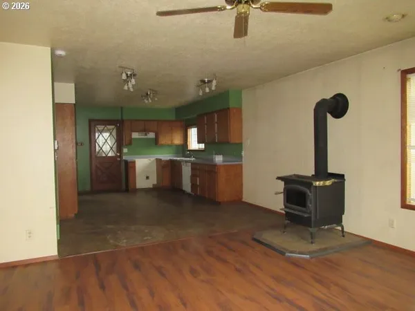 $480,000 | 48091 East Lyons Mill City Drive, Lyons, OR 97358