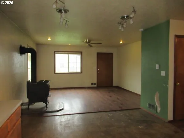 $480,000 | 48091 East Lyons Mill City Drive, Lyons, OR 97358