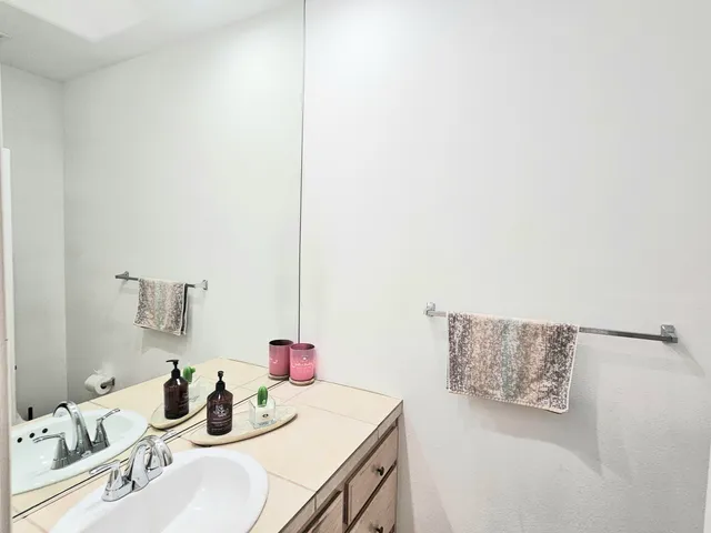 $4,000 | 68520 Risueno Road, Cathedral City, CA 92234