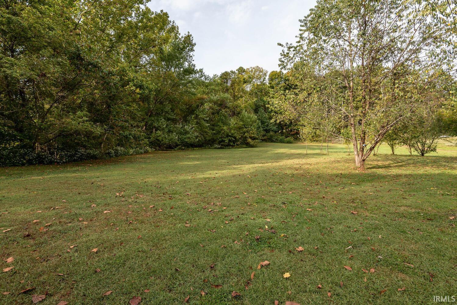 8101 West Hendricks Road Bloomington, IN 47403 - Photo 31 of 36 Gallery Image 31