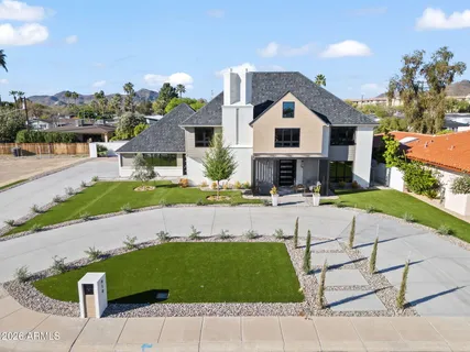 $2,795,000 | 910 East Kaler Drive, Phoenix, AZ 85020