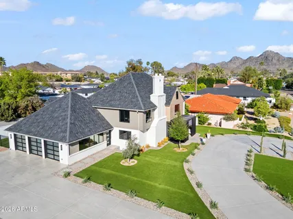 $2,795,000 | 910 East Kaler Drive, Phoenix, AZ 85020