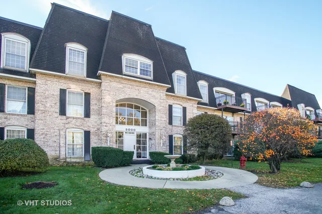 $1,600 | 5000 Carriageway Drive, Unit 106, Rolling Meadows, IL 60008