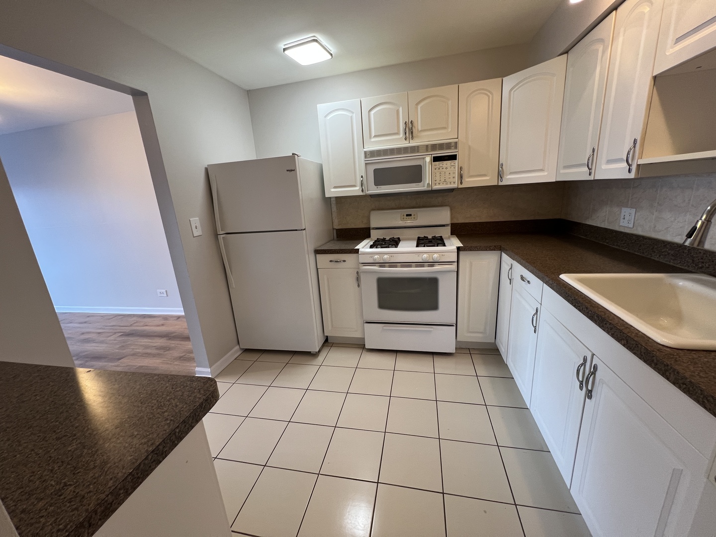 5000 Carriageway Drive, Unit 106 Rolling Meadows, IL 60008 - Photo 2 of 11