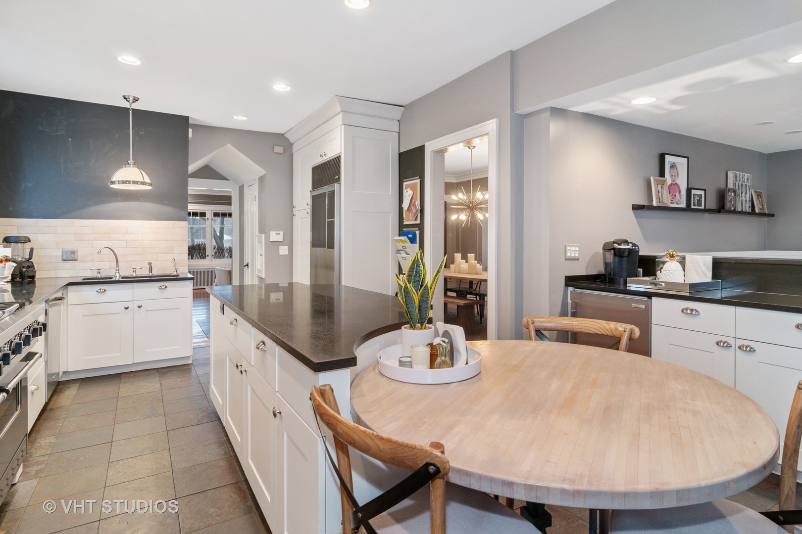 742 Bonnie Brae River Forest, IL 60305 - Photo 7 of 39