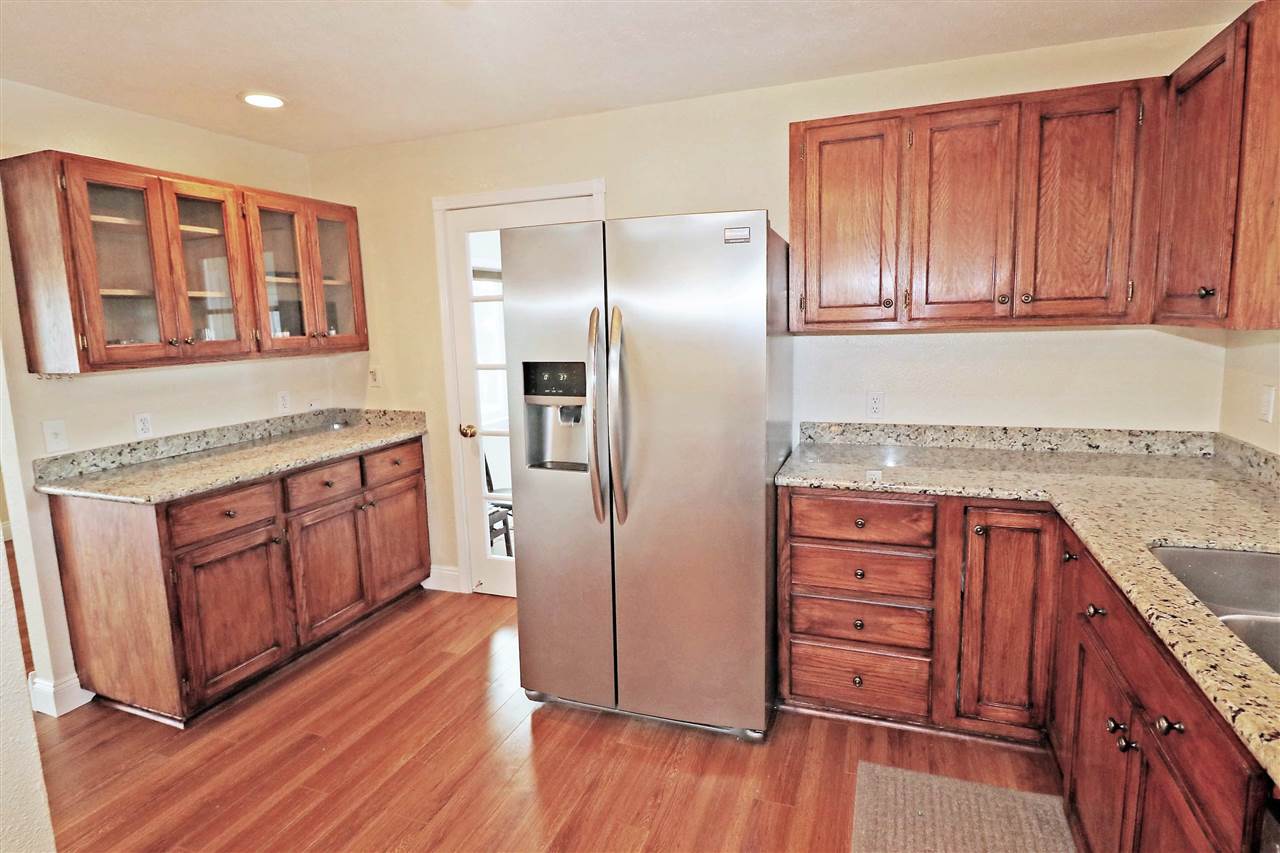 2124 South Sunrise Road Spokane Valley, WA 99206 - Photo 5 of 20