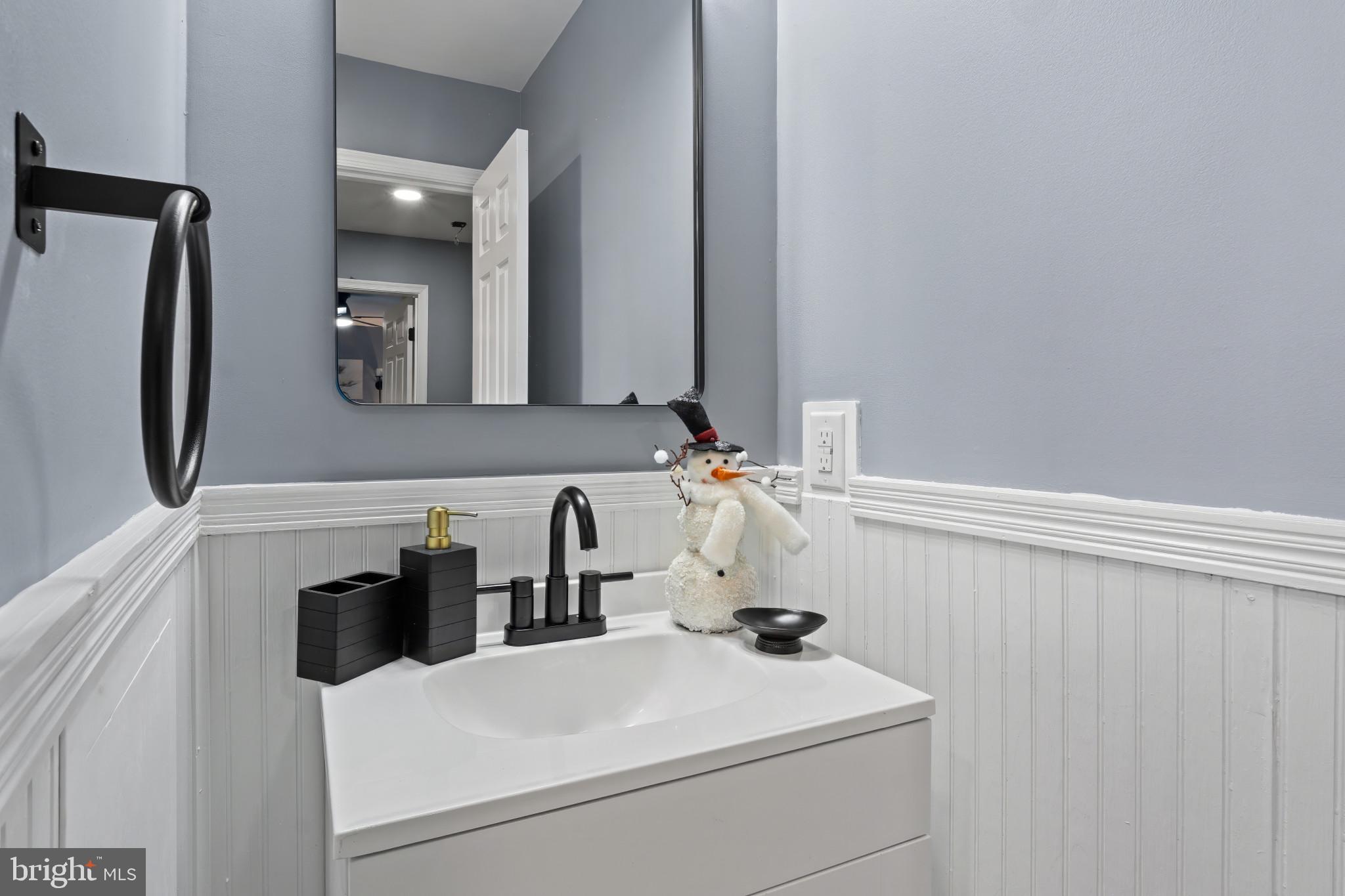 16048 Fairway Drive Dumfries, VA 22025 - Photo 29 of 46