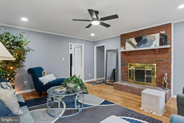 $689,900 | 16048 Fairway Drive, Dumfries, VA 22025