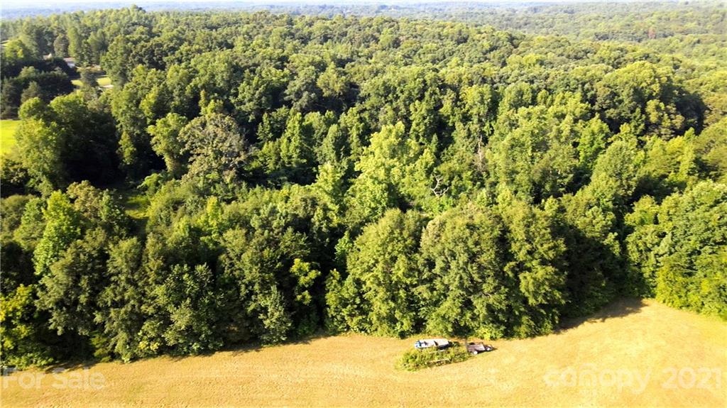 315 Sunset Road, Unit 6 & 7 Landrum, SC 29356 - Photo 9 of 15 a view of a yard