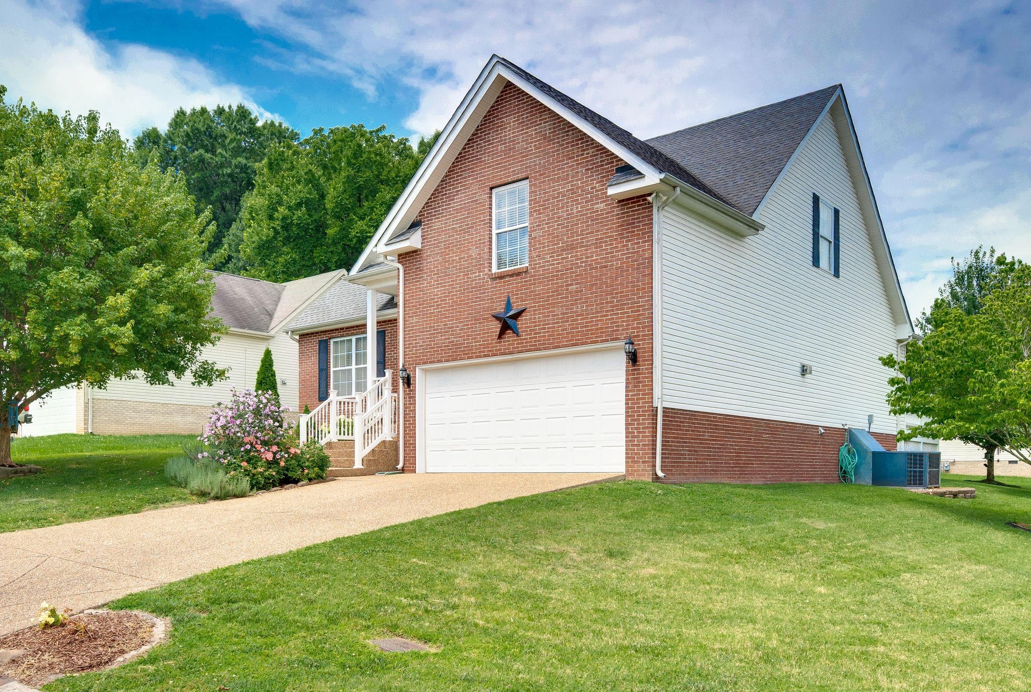 2020 Patrick Way Spring Hill, TN 37174 - Photo 3 of 63