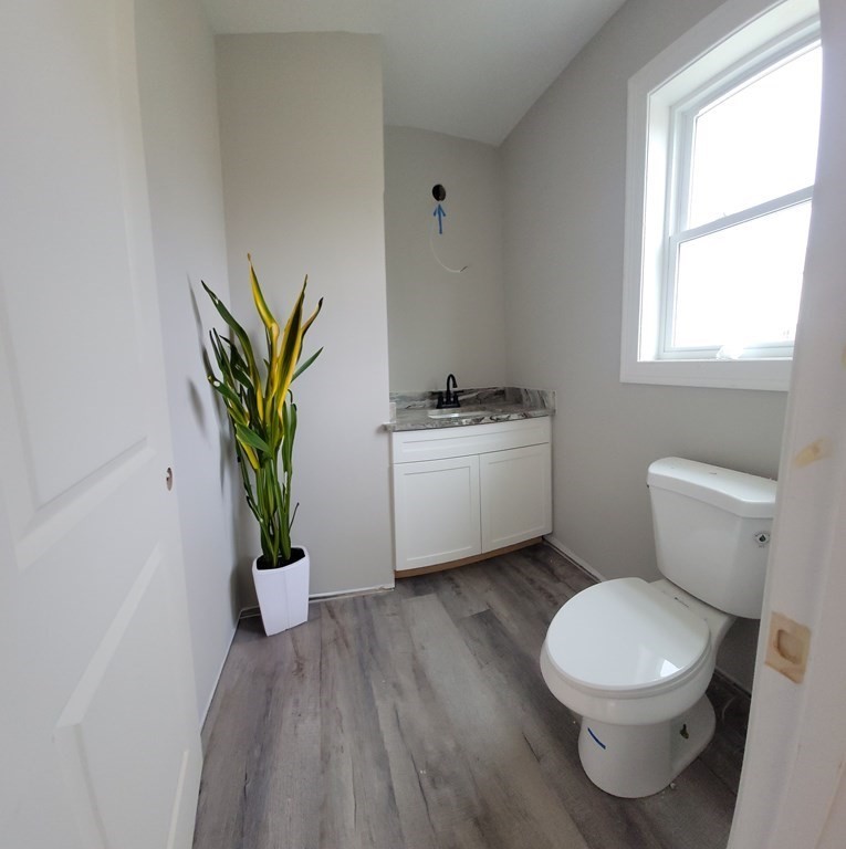10 Harding Street Chicopee, MA 01013 - Photo 8 of 21 Gallery Image 8