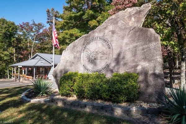 $64,900 | 600 Dogwood Circle, Traphill, NC 28685