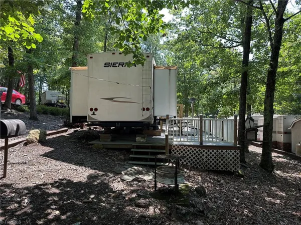 $69,000 | 600 Dogwood Circle, Traphill, NC 28685