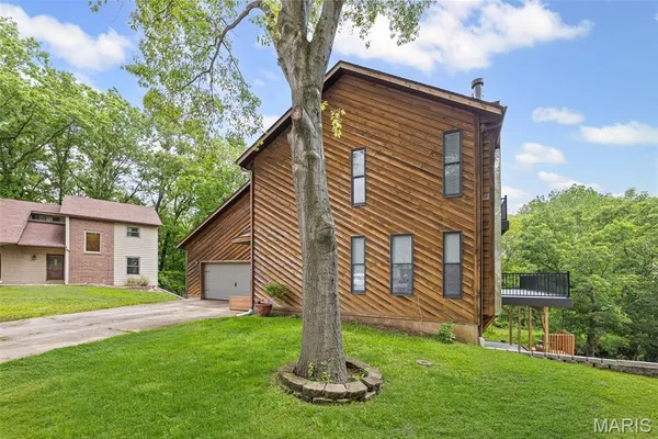 $375,000 | 531 Taake Lane, Troy, IL 62294