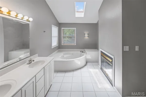 $375,000 | 531 Taake Lane, Troy, IL 62294