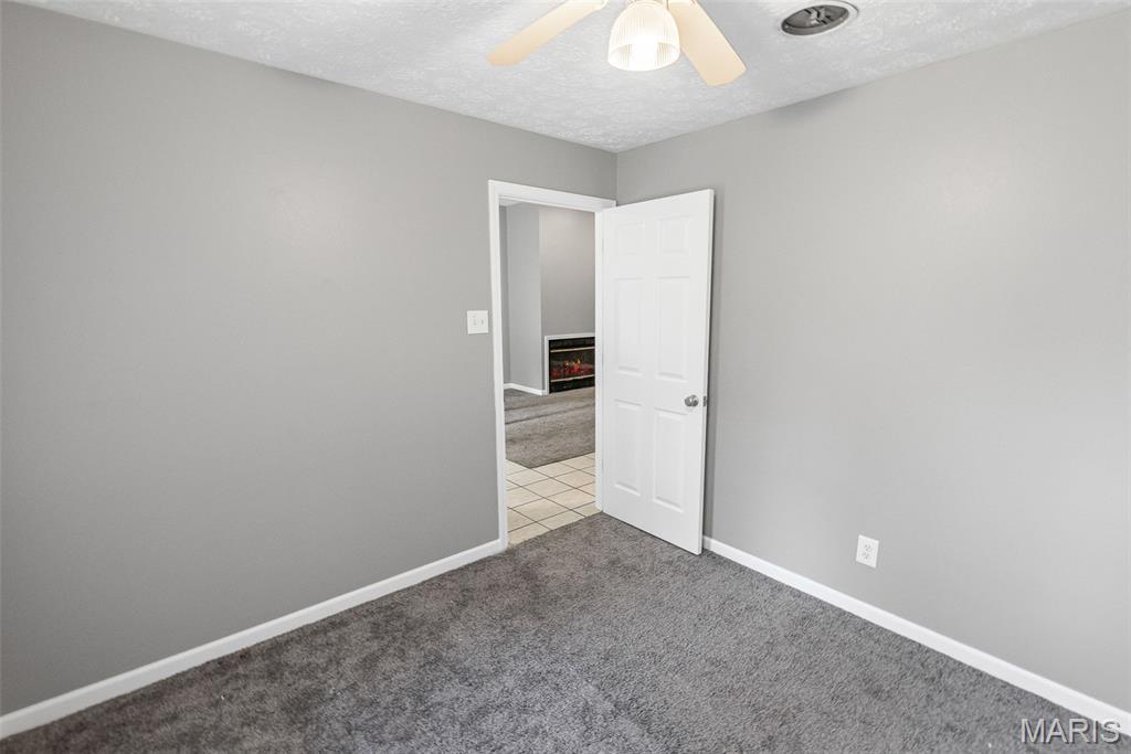 531 Taake Lane Troy, IL 62294 - Photo 49 of 59