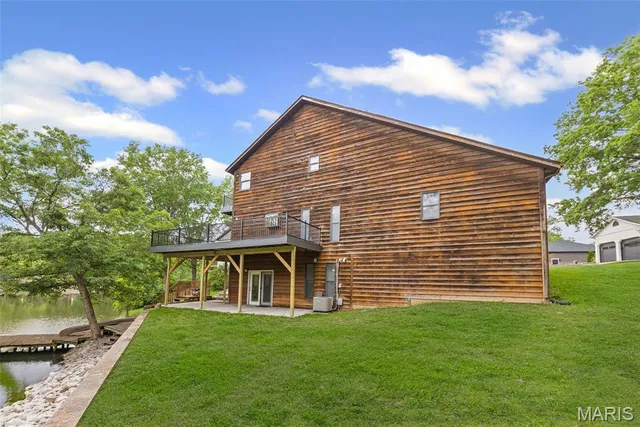 $375,000 | 531 Taake Lane, Troy, IL 62294