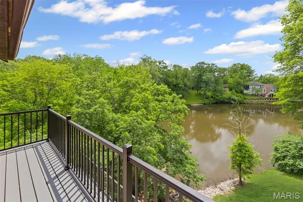 $375,000 | 531 Taake Lane, Troy, IL 62294