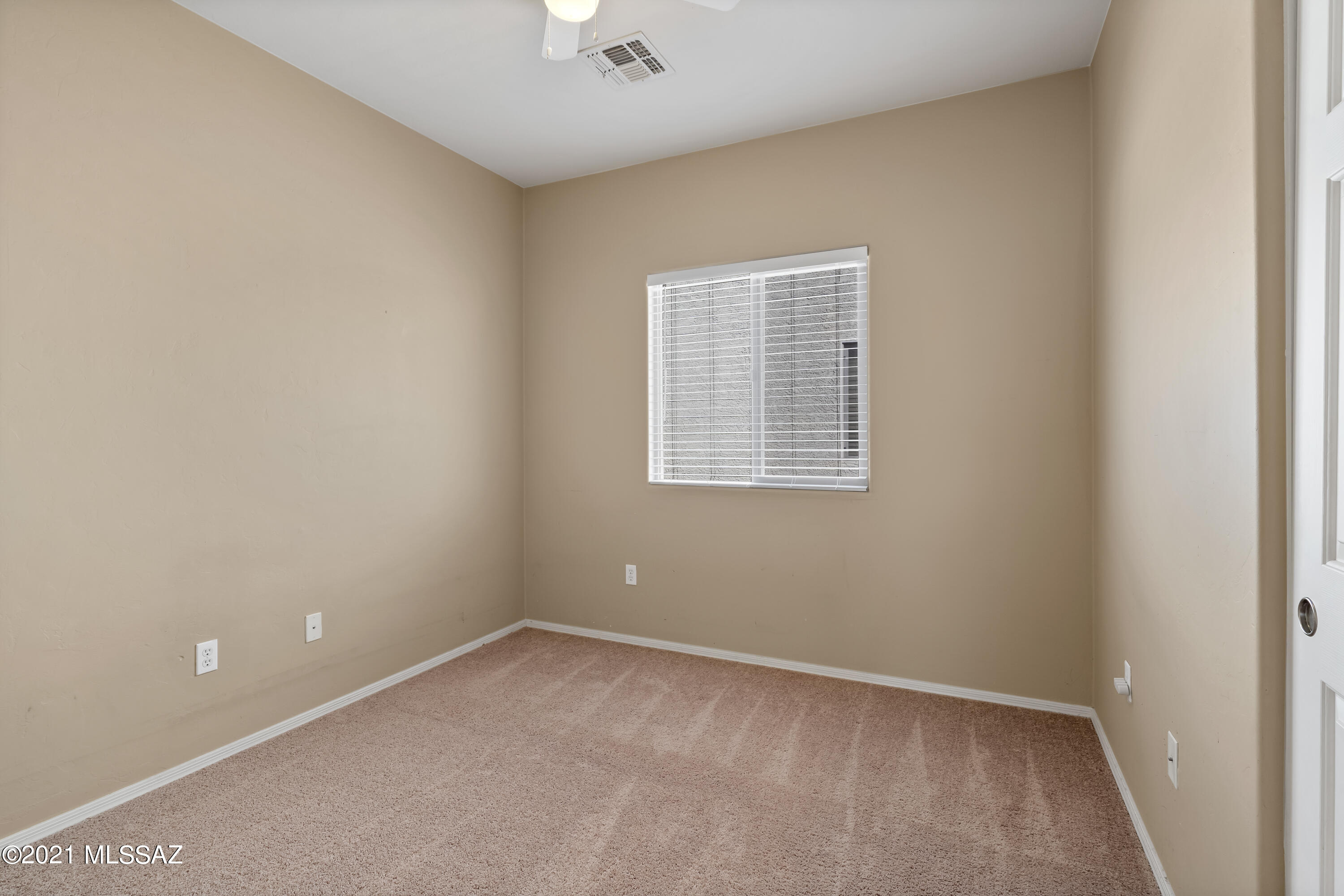 21155 East Reunion Road Red Rock, AZ 85145 - Photo 9 of 26 Gallery Image 9