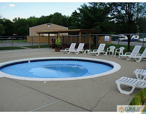 3 Poe Road, Unit 28 North Brunswick, NJ 08902 - Photo 20 of 22