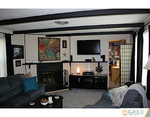 3 Poe Road, Unit 28 North Brunswick, NJ 08902 - Photo 8 of 22