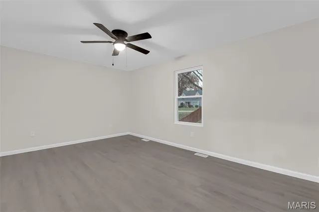 $239,000 | 308 Della Drive, St. Peters, MO 63376