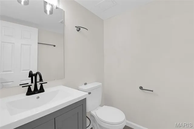 $239,000 | 308 Della Drive, St. Peters, MO 63376