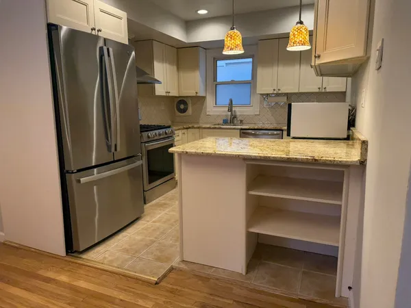 $3,800 | 67 St Pauls Avenue, Unit 1, Jersey City, NJ 07306