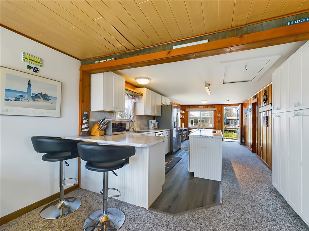 30 Champlin Avenue Narragansett, RI 02879 - Photo 11 of 38 eat in kitchen