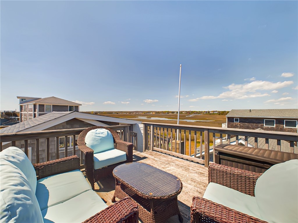 30 Champlin Avenue Narragansett, RI 02879 - Photo 34 of 38