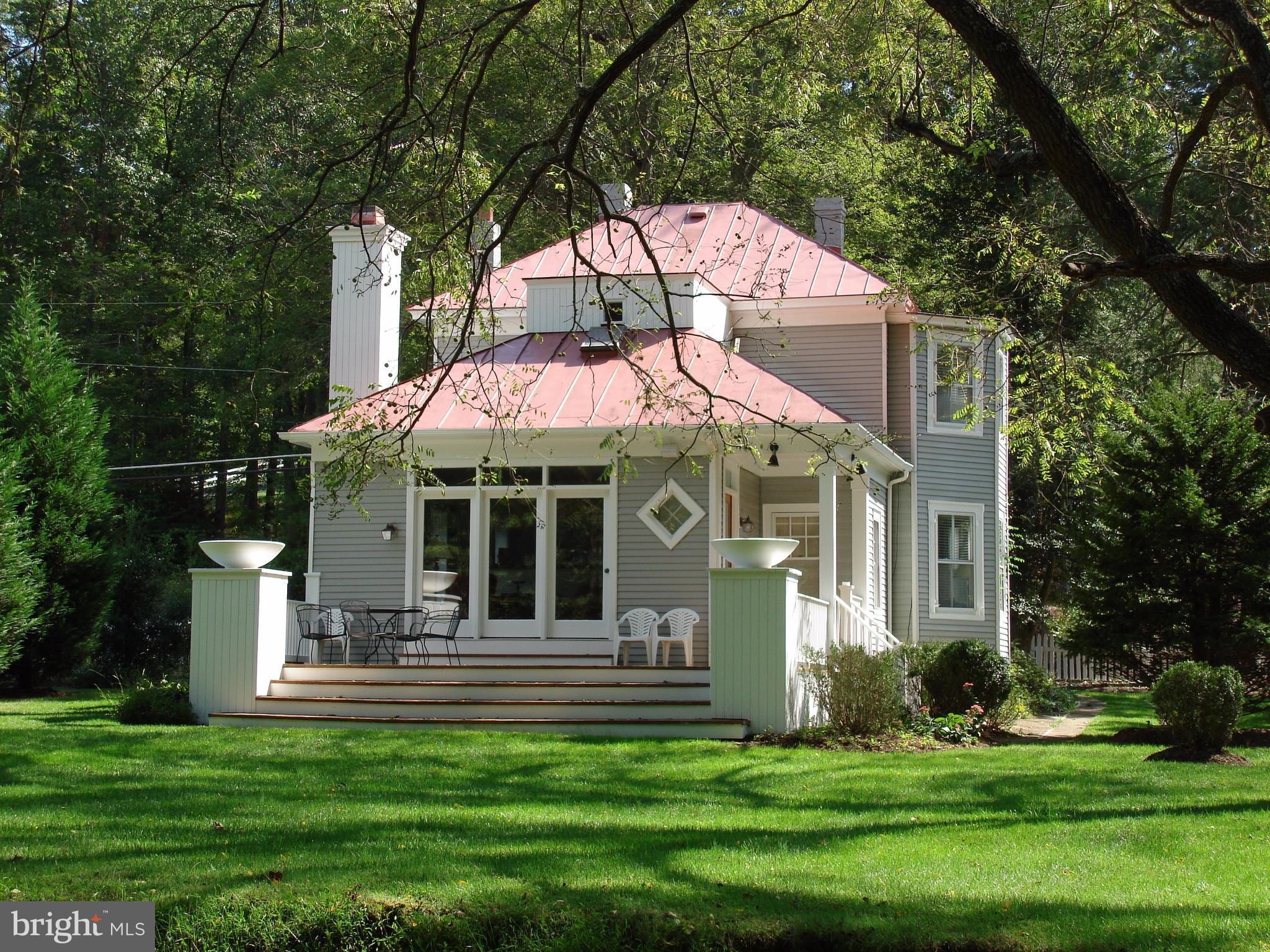 6800 Newman Road Clifton, VA 20124 - Photo 1 of 30 Gorgeous Farmhouse