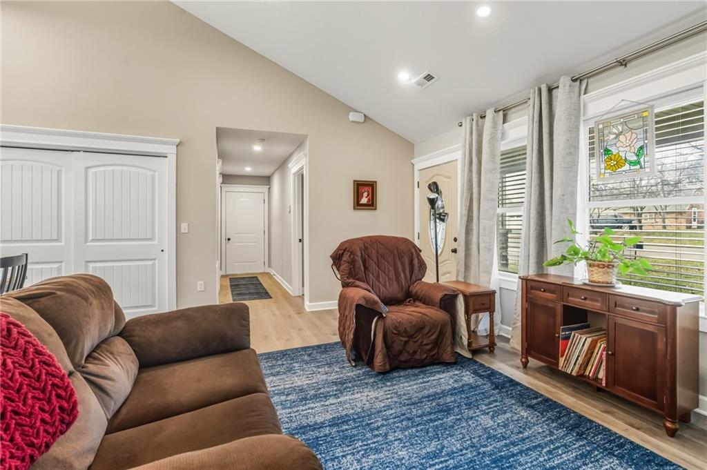 401 North Ritchie Street Hamilton, MO 64644 - Photo 13 of 44