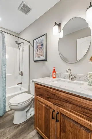 $260,000 | 401 North Ritchie Street, Hamilton, MO 64644